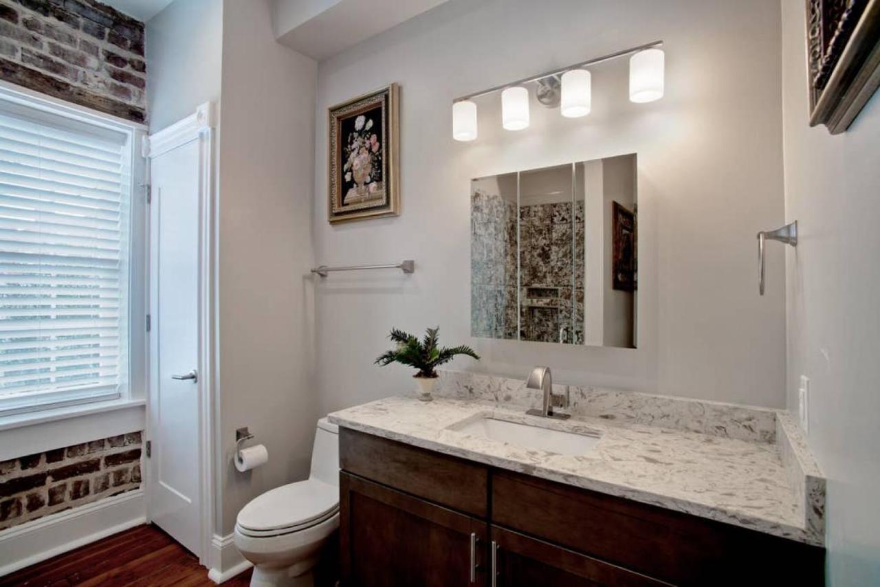 Newly Renovated 4 Bed 3 Bath And 2 Parking Spots Villa Savannah Buitenkant foto