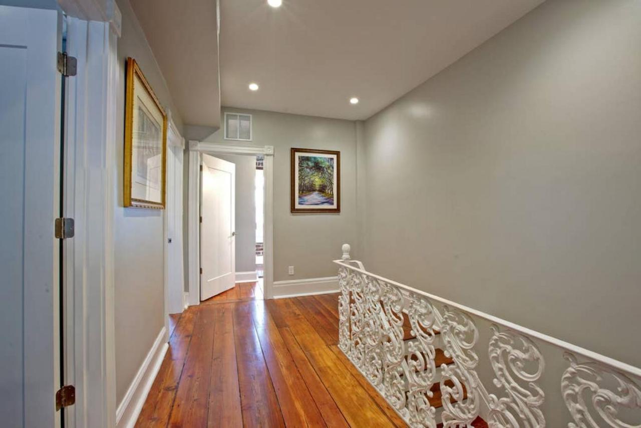 Newly Renovated 4 Bed 3 Bath And 2 Parking Spots Villa Savannah Buitenkant foto